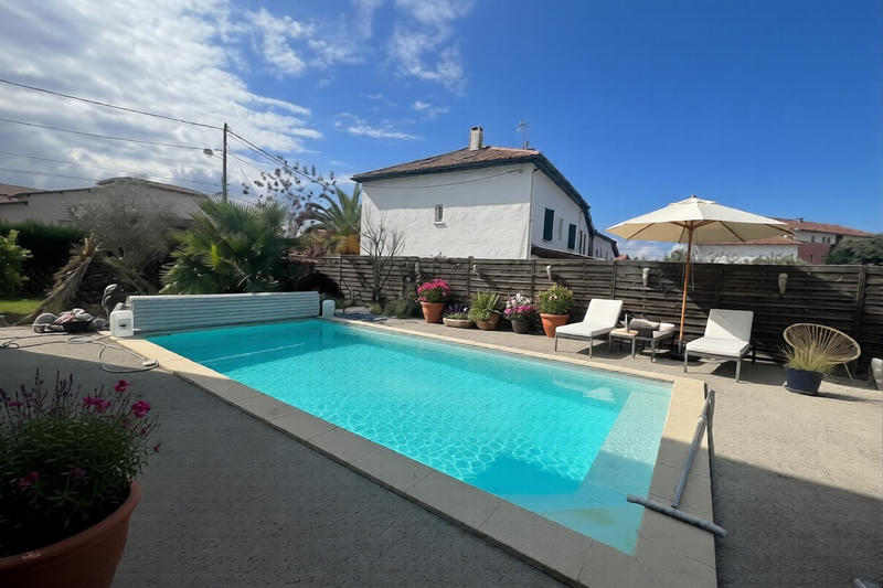 Maison - 178 m² - 7 pièces