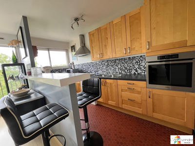 Appartement - 79 m² - 4 pièces