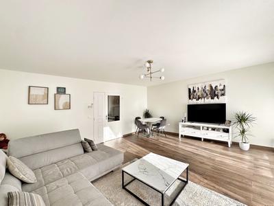 Appartement - 106 m² - 5 pièces