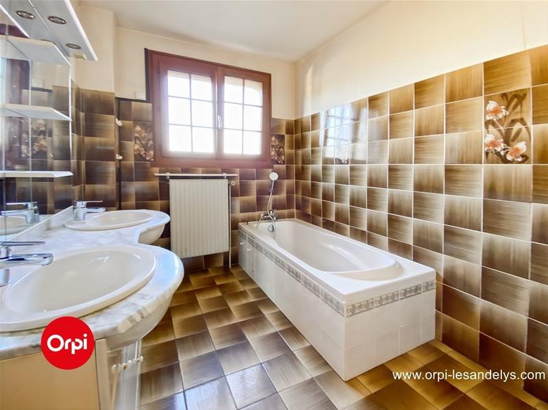 Maison - 158 m² - 7 pièces