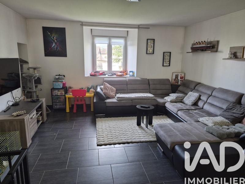 Maison - 211 m² - 6 pièces