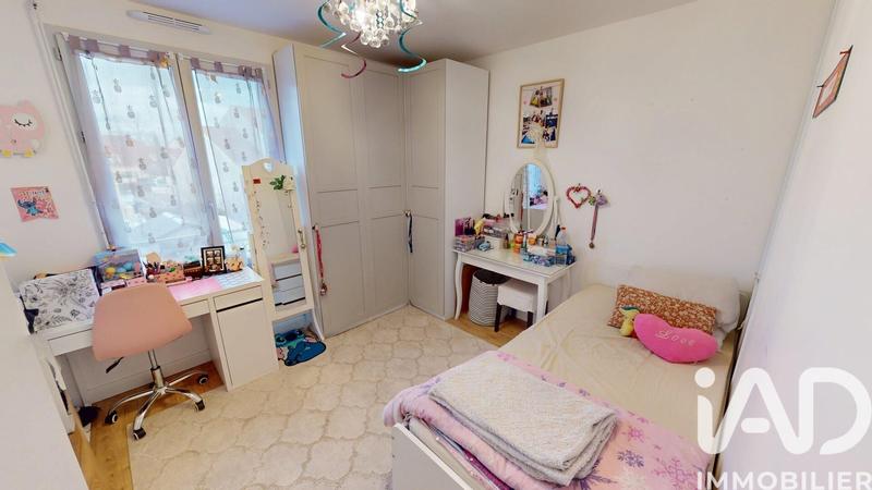 Maison - 98 m² - 5 pièces