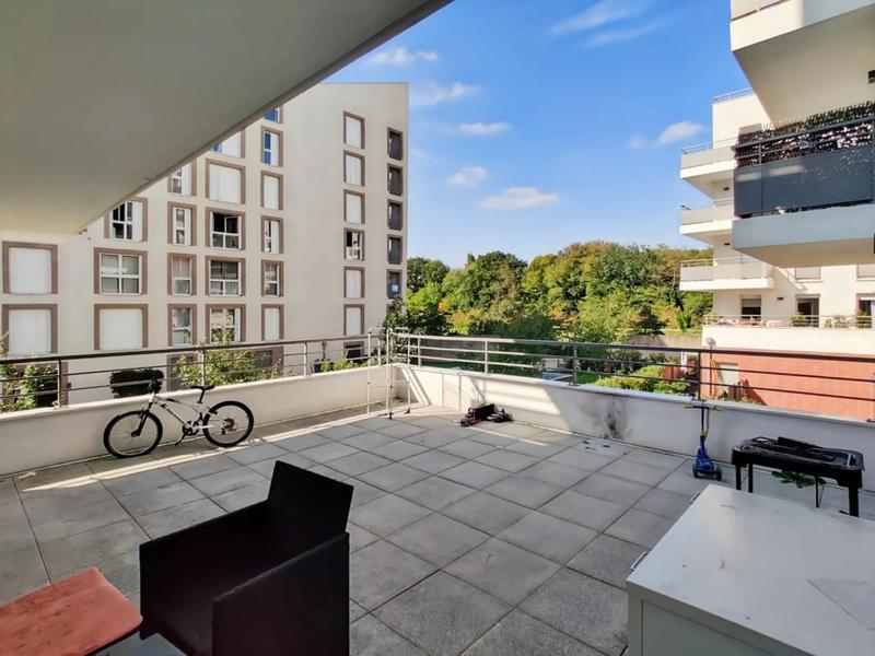 Appartement - 81 m² - 4 pièces