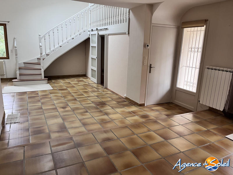 Maison - 143 m² - 4 pièces