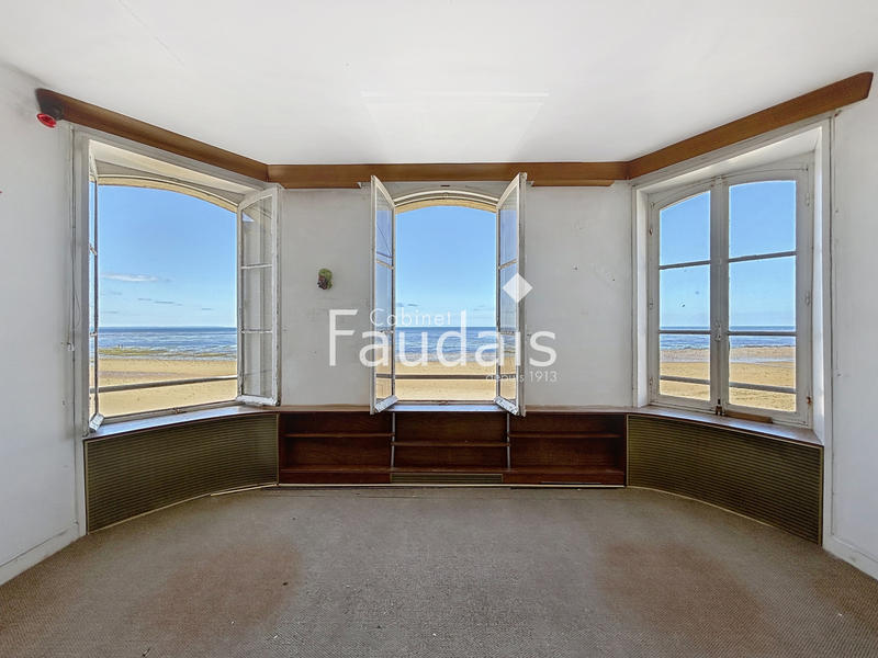 Maison - 152 m² - 7 pièces