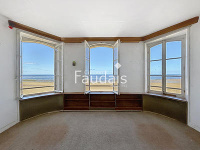 Maison - 152 m² - 7 pièces