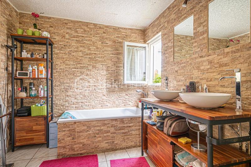 Maison de ville - 105 m² - 5 pièces