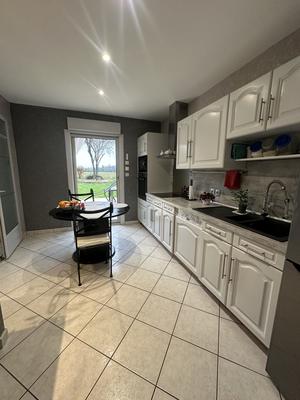 Maison - 184 m² - 6 pièces