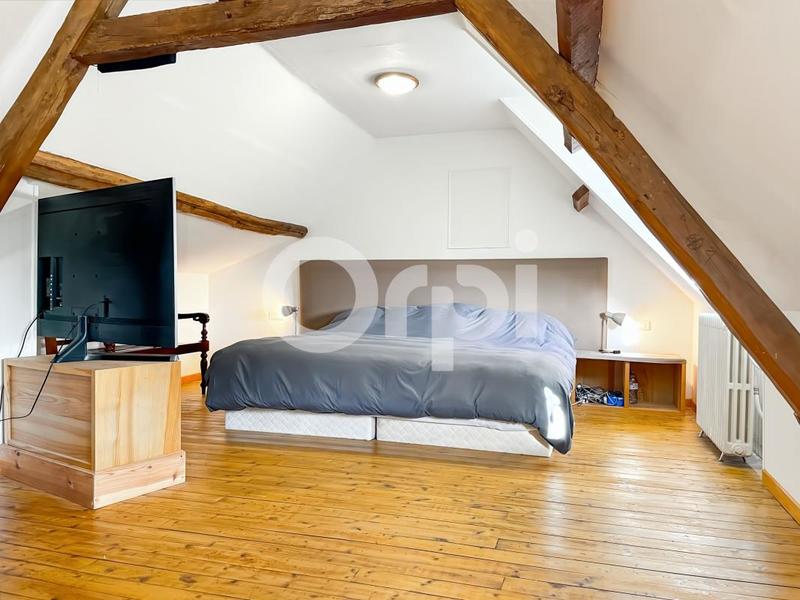 Longère - 320 m² - 6 pièces