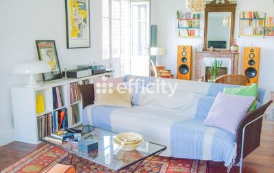 Maison - 274 m² - 8 pièces