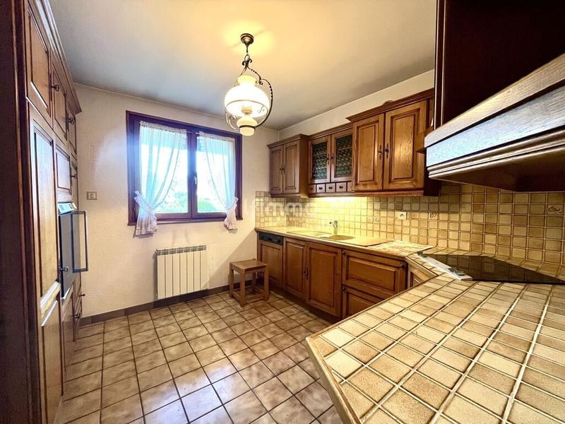 Château - 137 m² - 5 pièces