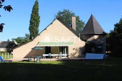 Maison - 236 m² - 10 pièces