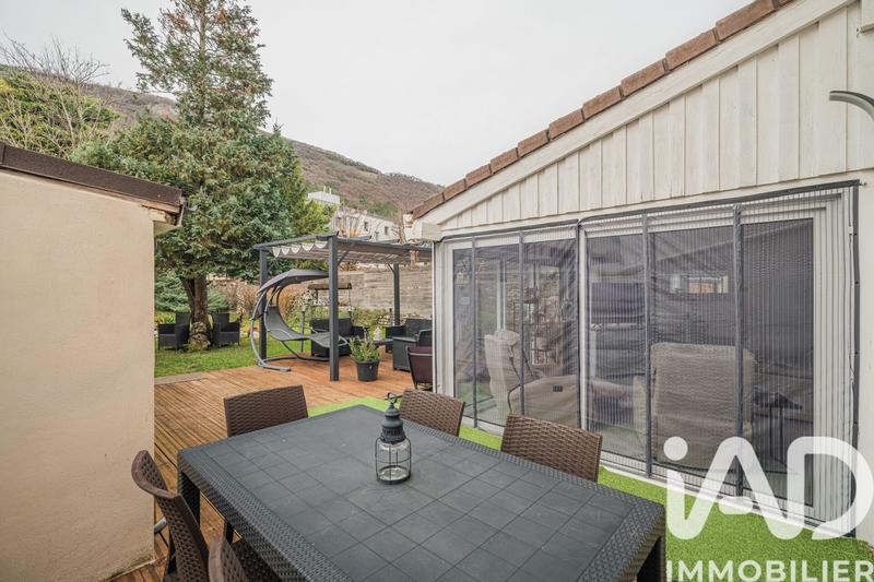 Maison - 137 m² - 6 pièces