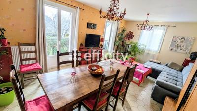 Villa - 151 m² - 5 pièces