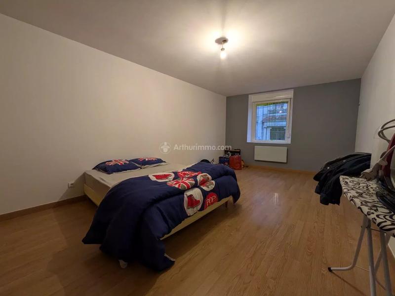 Maison - 205 m² - 5 pièces