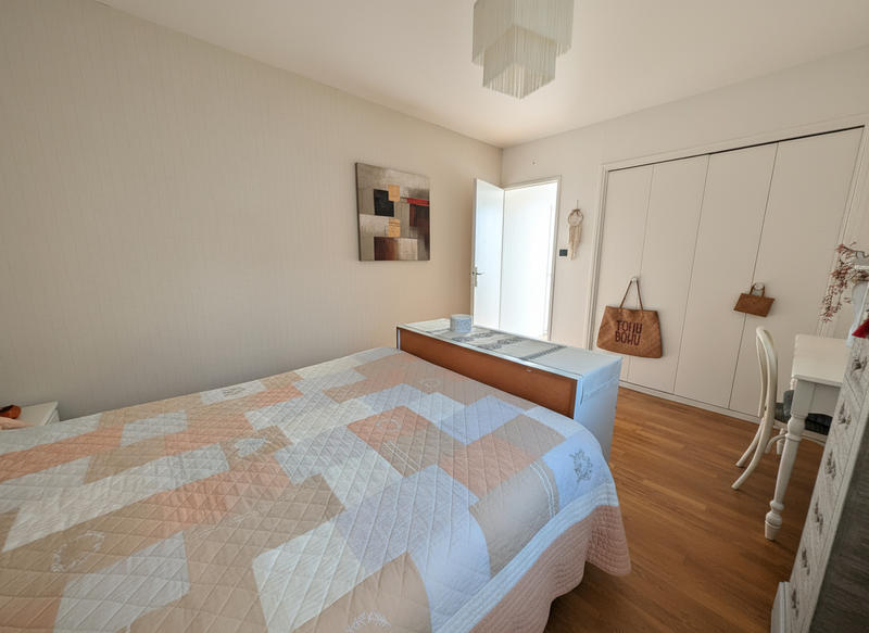 Appartement - 90 m² - 4 pièces