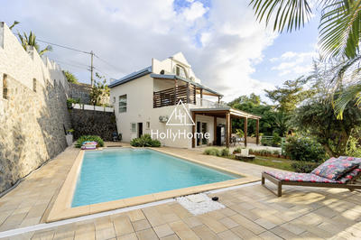 Maison - 175 m² - 6 pièces