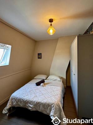 Chambre - 10 m² - 1 pièce