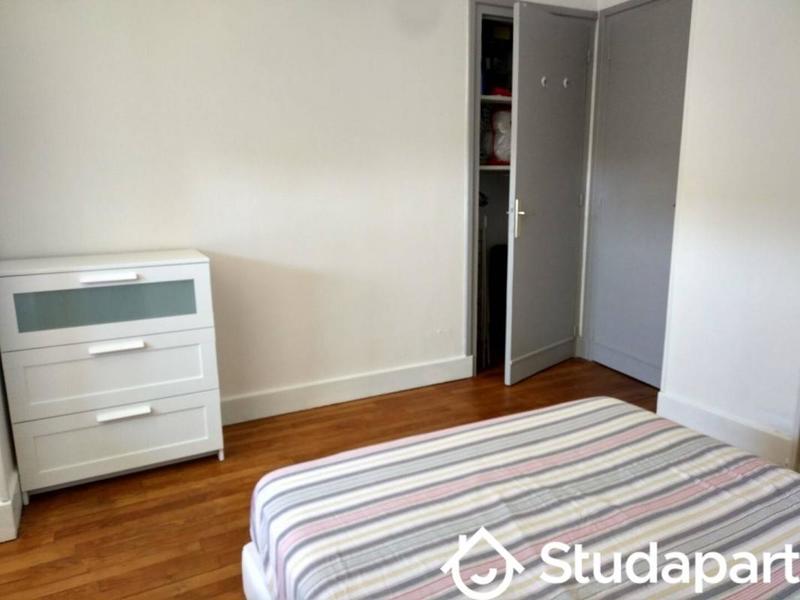 Chambre - 12 m² - 1 pièce