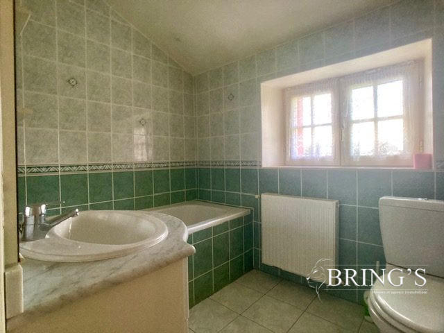 Maison - 92 m² - 5 pièces