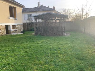 Maison - 69 m² - 4 pièces