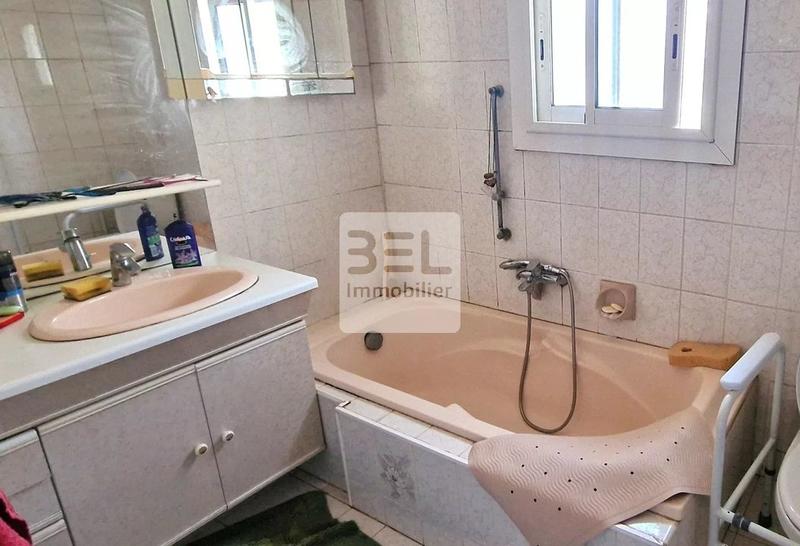 Ferme - 250 m² - 13 pièces