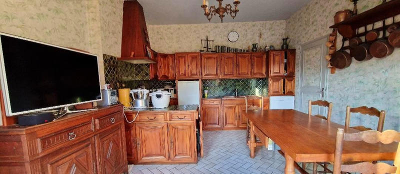 Maison - 178 m² - 6 pièces