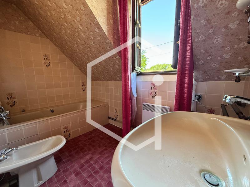 Maison - 100 m² - 5 pièces