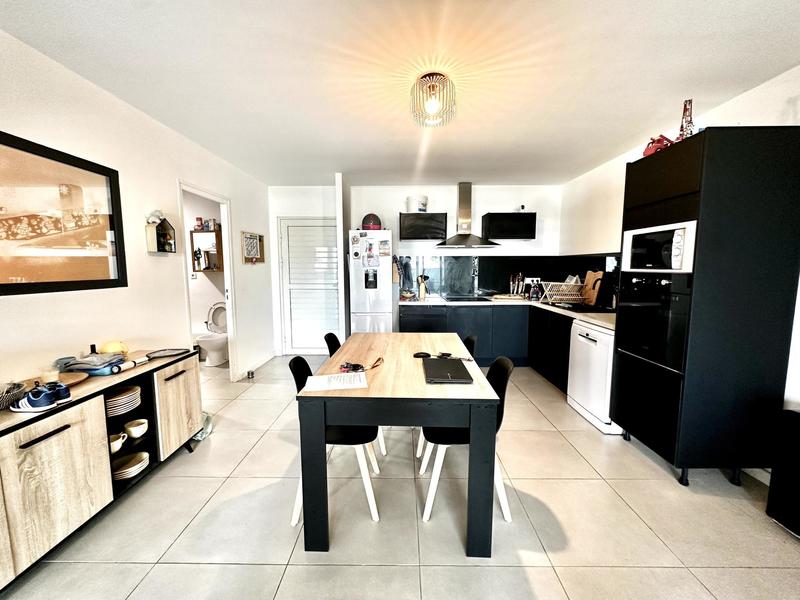 Appartement - 70 m² - 3 pièces