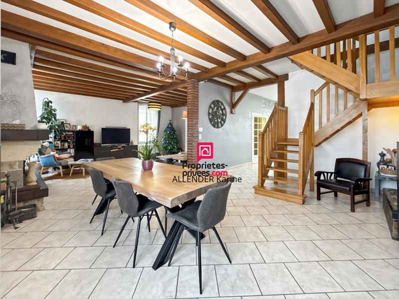 Maison - 190 m² - 7 pièces