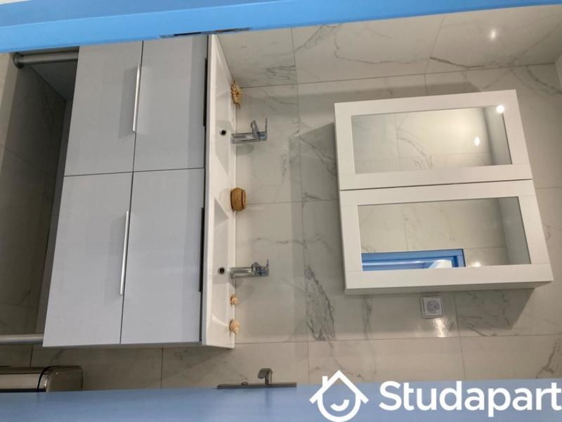 Chambre - 12 m² - 1 pièce