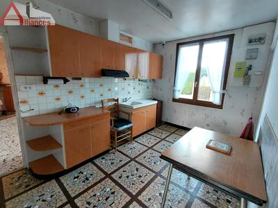 Maison - 110 m² - 7 pièces