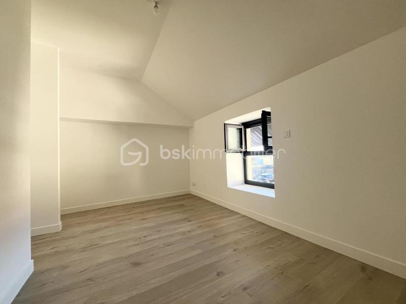 Corps de ferme - 65 m² - 3 pièces