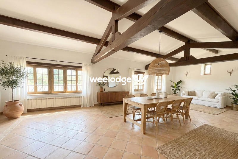 Maison ancienne - 229 m² - 7 pièces