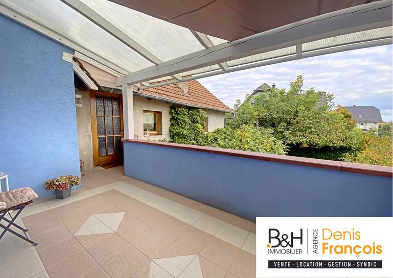 Maison traditionnelle - 182 m² - 7 pièces