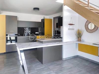 Maison - 145 m² - 6 pièces