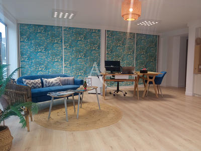 Bureau - 85 m² - 2 pièces