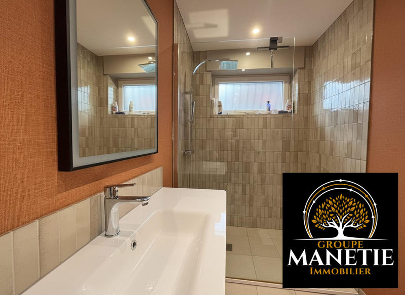 Maison - 95 m² - 3 pièces