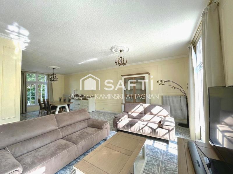 Maison de maîtres - 375 m² - 11 pièces