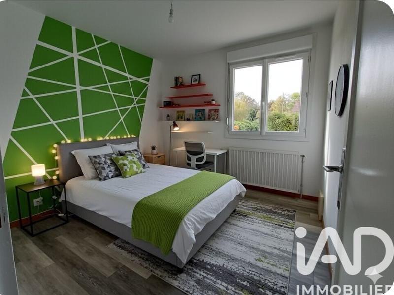 Maison - 81 m² - 5 pièces