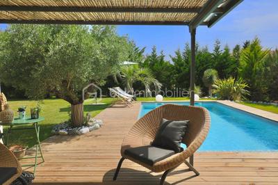 Maison - 144 m² - 5 pièces