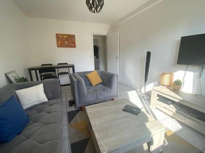 Appartement - 64 m² - 4 pièces