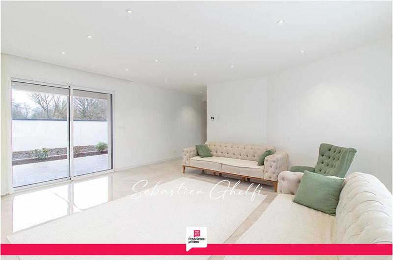 Maison - 148 m² - 7 pièces