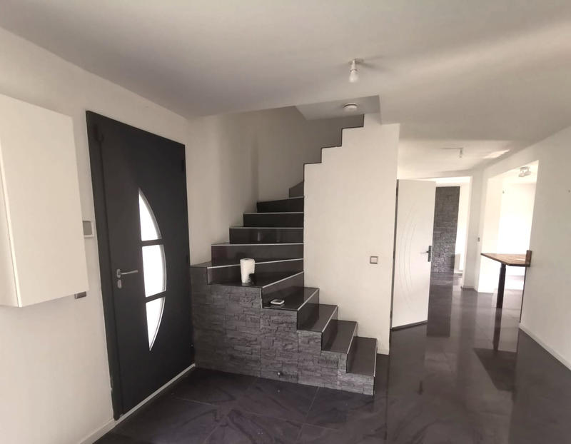 Maison - 159 m² - 6 pièces