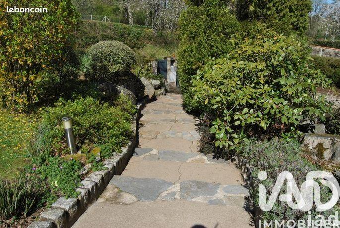 Maison - 163 m² - 6 pièces