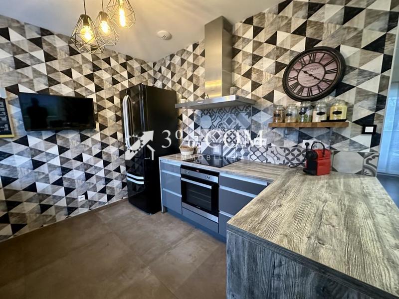 Maison - 125 m² - 6 pièces