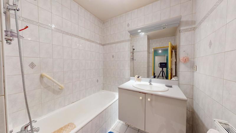 Appartement - 64 m² - 2 pièces