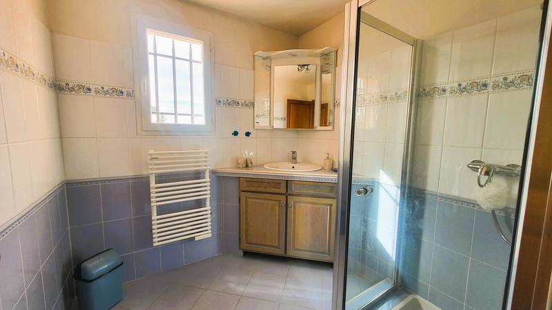 Bastide - 185 m² - 6 pièces