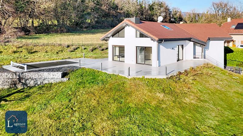 Maison - 174 m² - 6 pièces