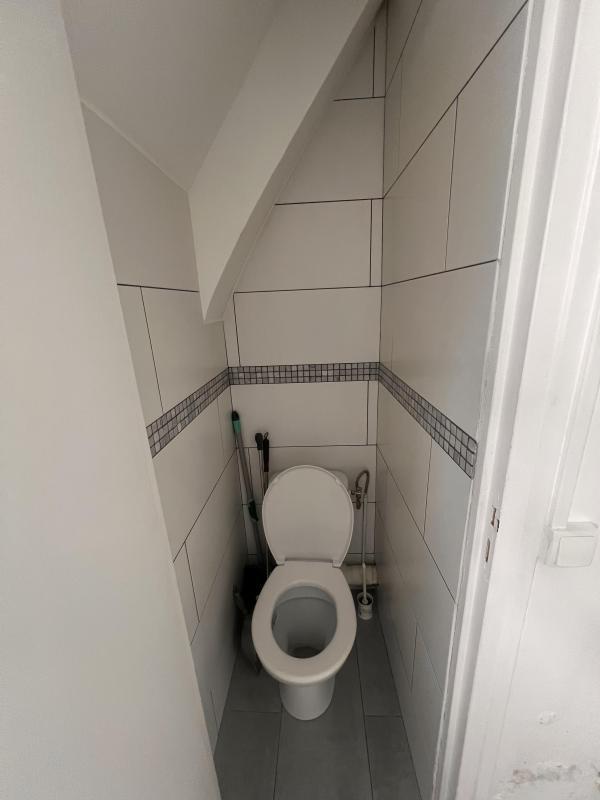 Studio - 9 m² - 1 pièce